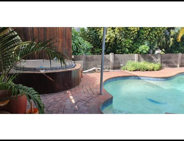 2 BEDROOM TOWNHOUSE FOR SALE IN MALVERN